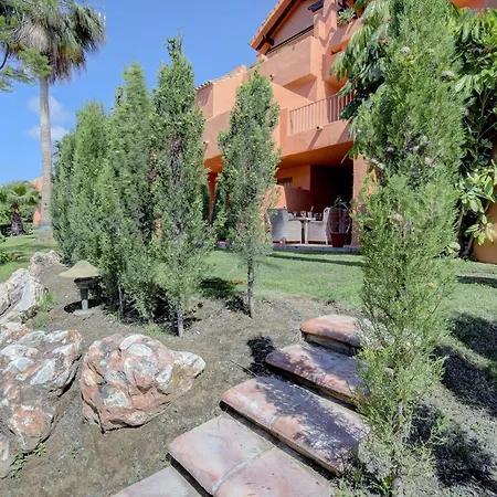 Dream Garden Flat- Sotoserena Apartment *
